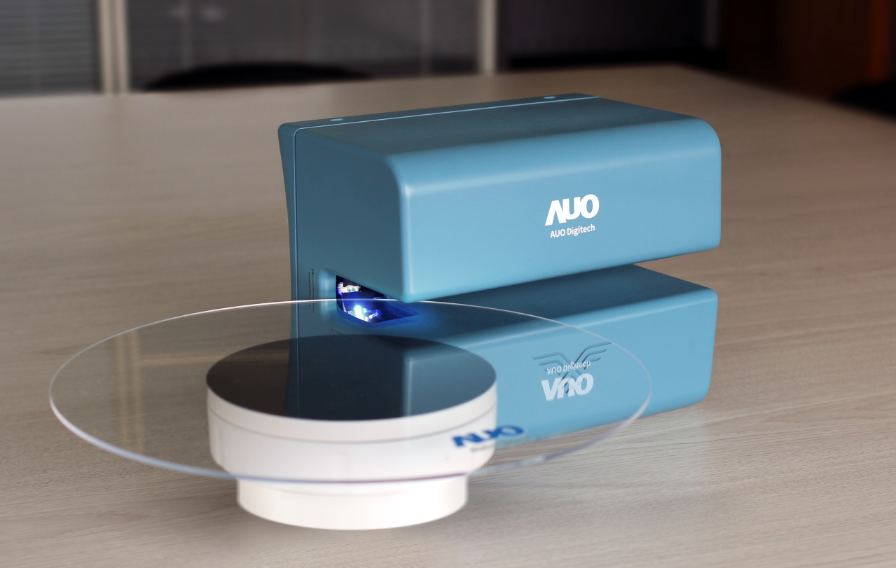 達擎寬視角3D醫療顯示器，協助醫護團隊成員於手術進行時，皆能看到一致性的3D影像，提高溝通效率，使手術更精準、快速完成達擎寬視角3D醫療顯示器，協助醫護團隊成員於手術進行時，皆能看到一致性的3D影像，提高溝通效率，使手術更精準、快速完成