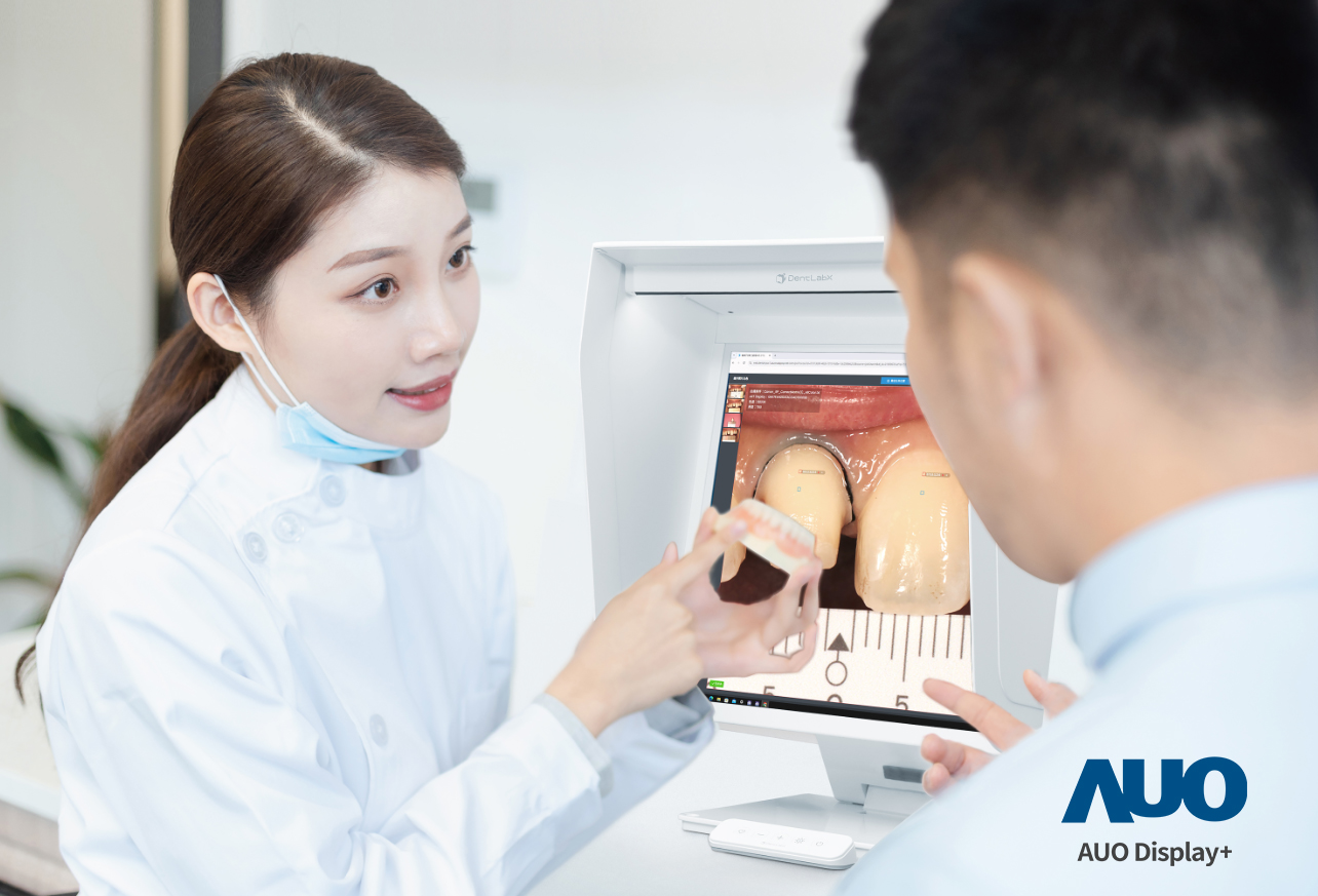 達擎積極投入牙科領域，瞄準牙技所數位轉型趨勢，與成軍滿周年的子公司原色口腔數位，展現智慧牙技整合方案的落地成果，加速推動牙科與假牙製作流程數位化